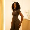 Ensemble fitness femme – T-shirt & Legging 3/4  marron chocolat